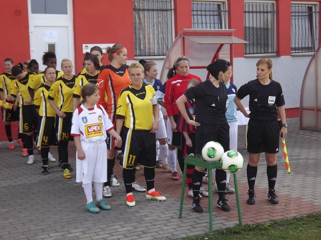 FC Union Nové Zámky - ŠK Slovan Bratislava 1:2 