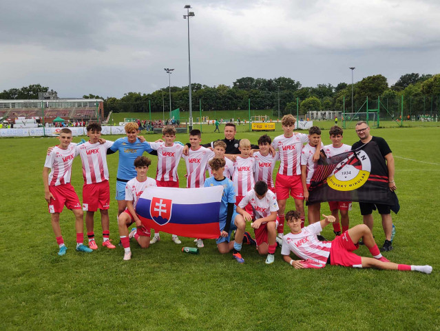 KATEGÓRIA U15 NA ZÁVER SEZÓNY VÍŤAZOM MEDZINÁRODNÉHO TURNAJA WROCLAW SUMMER CUP 2025 V POĽSKU 