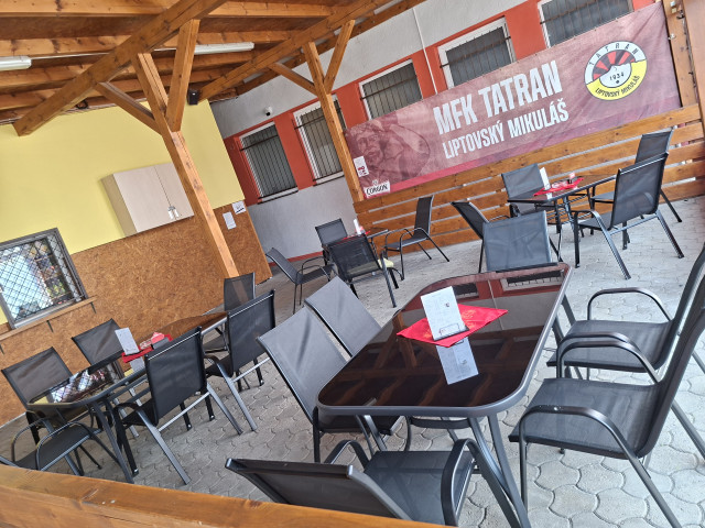 OZNAM: BUFET ZNOVA OTVORENÝ